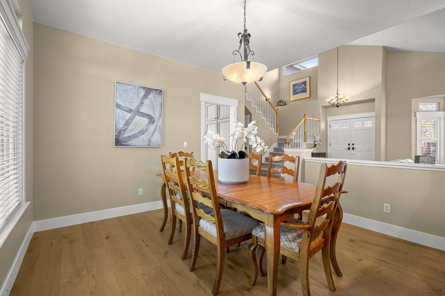 Detail Gallery Image 15 of 71 For 2705 Mira Bella Cir, Morgan Hill,  CA 95037 - 4 Beds | 3 Baths