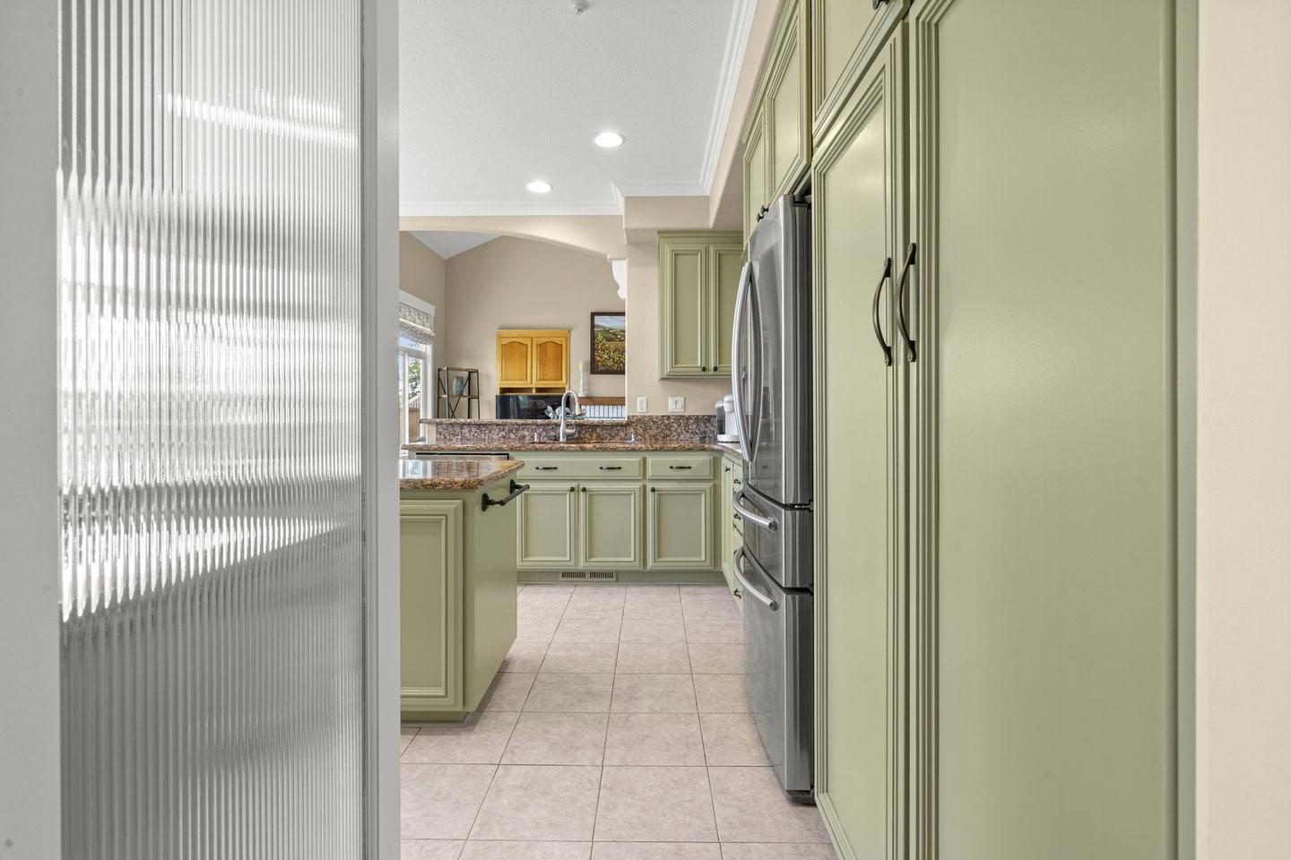 Detail Gallery Image 22 of 71 For 2705 Mira Bella Cir, Morgan Hill,  CA 95037 - 4 Beds | 3 Baths