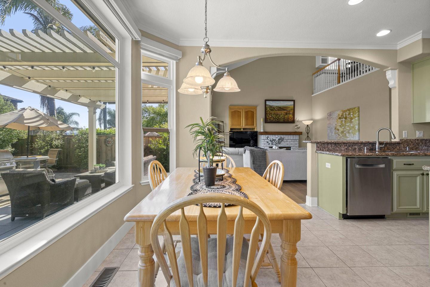 Detail Gallery Image 24 of 71 For 2705 Mira Bella Cir, Morgan Hill,  CA 95037 - 4 Beds | 3 Baths