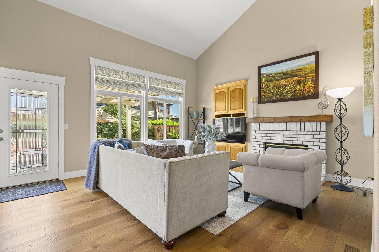 Detail Gallery Image 27 of 71 For 2705 Mira Bella Cir, Morgan Hill,  CA 95037 - 4 Beds | 3 Baths