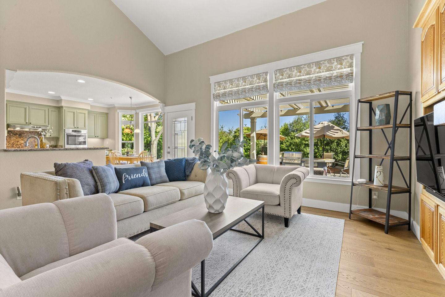 Detail Gallery Image 29 of 71 For 2705 Mira Bella Cir, Morgan Hill,  CA 95037 - 4 Beds | 3 Baths