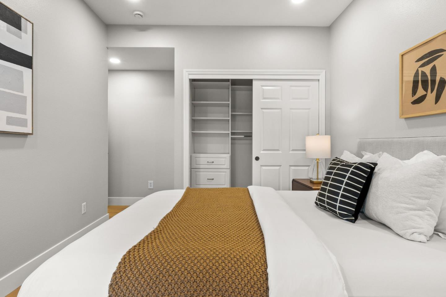 Detail Gallery Image 28 of 48 For 32 Loma Vista Ln, Belmont,  CA 94002 - 3 Beds | 2/1 Baths