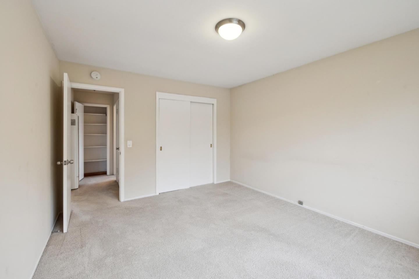 Detail Gallery Image 13 of 35 For 15 Kent Pl, Menlo Park,  CA 94025 - – Beds | – Baths