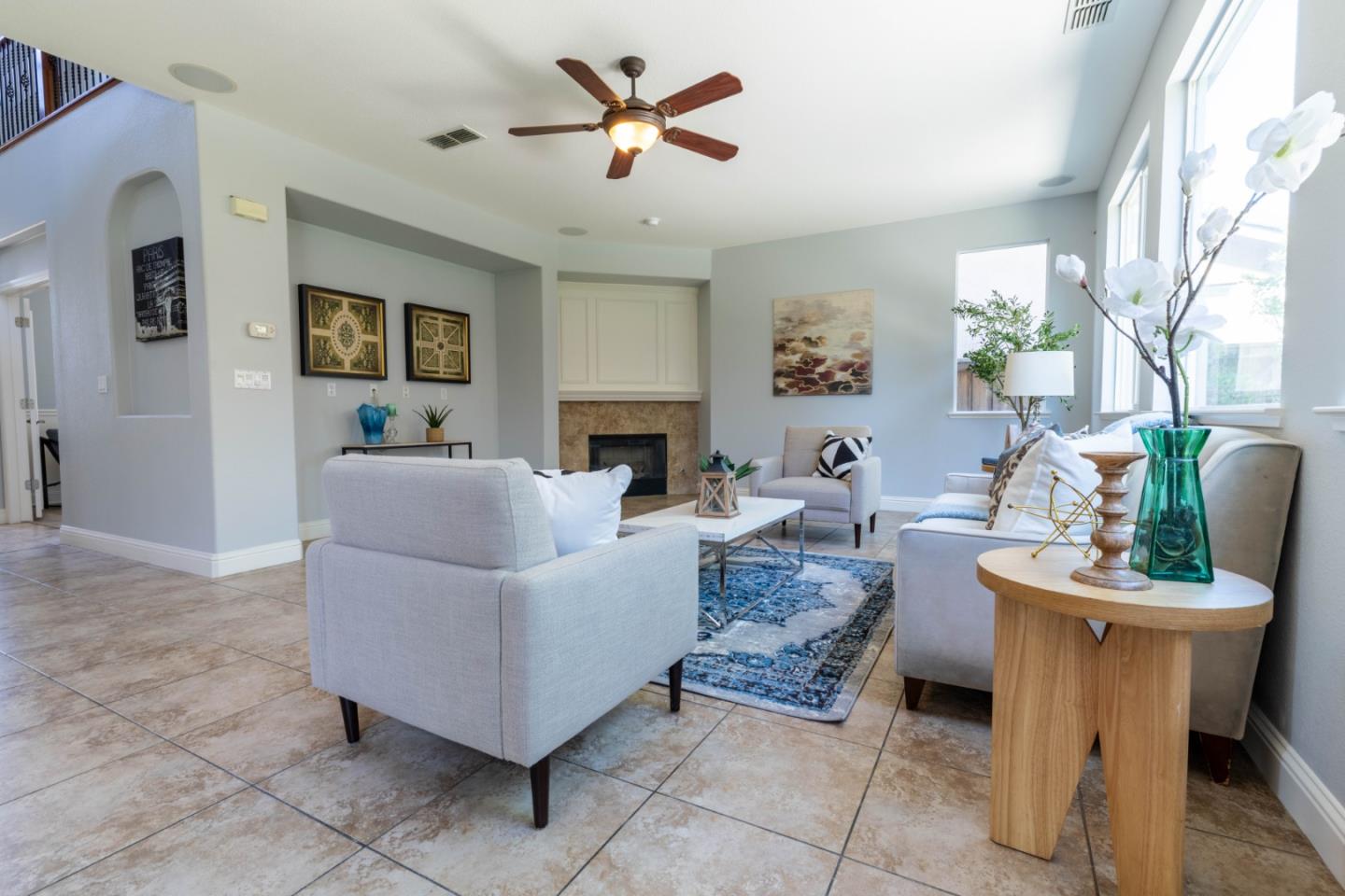 Detail Gallery Image 2 of 55 For 491 Danbury Pl, Lathrop,  CA 95330 - 5 Beds | 3 Baths