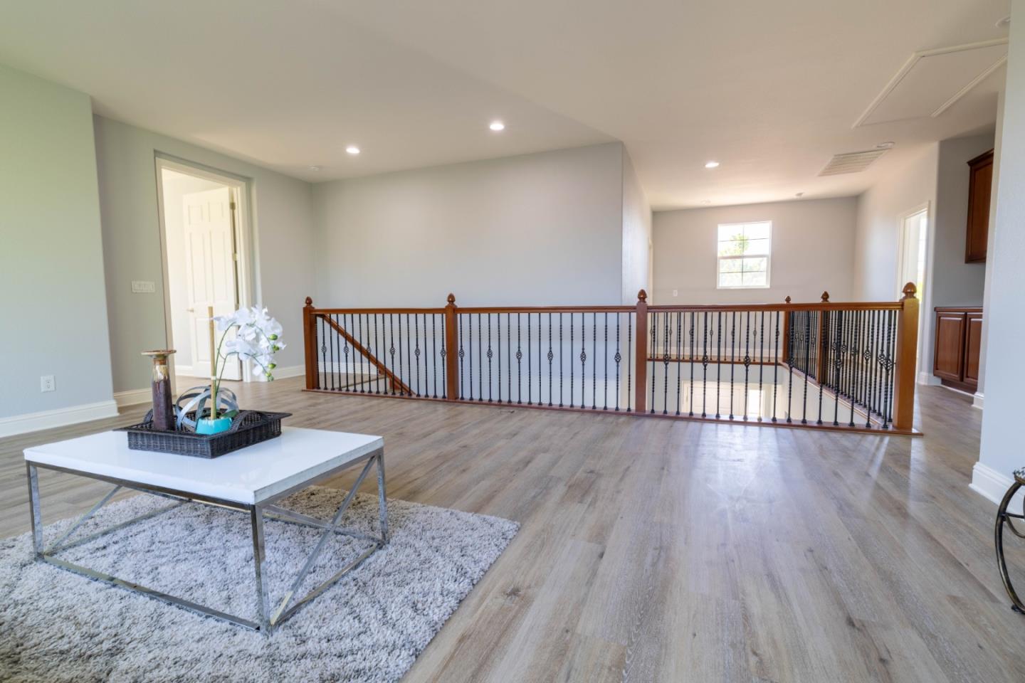 Detail Gallery Image 26 of 55 For 491 Danbury Pl, Lathrop,  CA 95330 - 5 Beds | 3 Baths