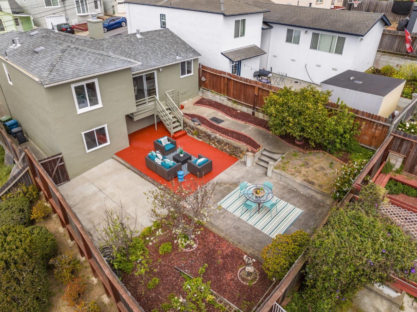 Detail Gallery Image 32 of 33 For 18 Garwood Dr, Daly City,  CA 94014 - 3 Beds | 1 Baths