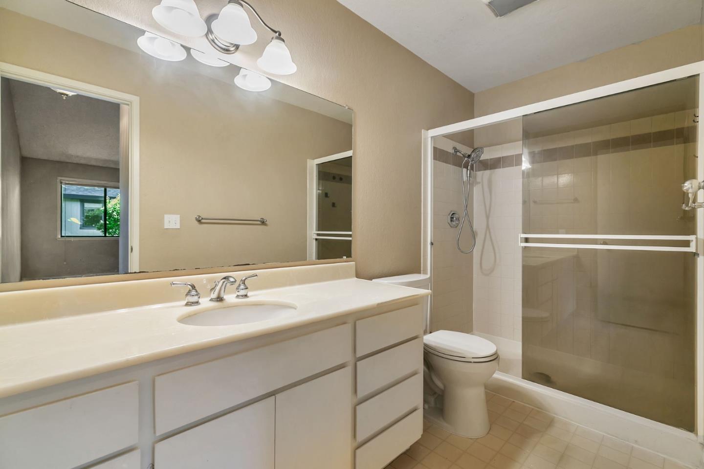 Detail Gallery Image 27 of 41 For 1440 Alma Loop, San Jose,  CA 95125 - 2 Beds | 2 Baths