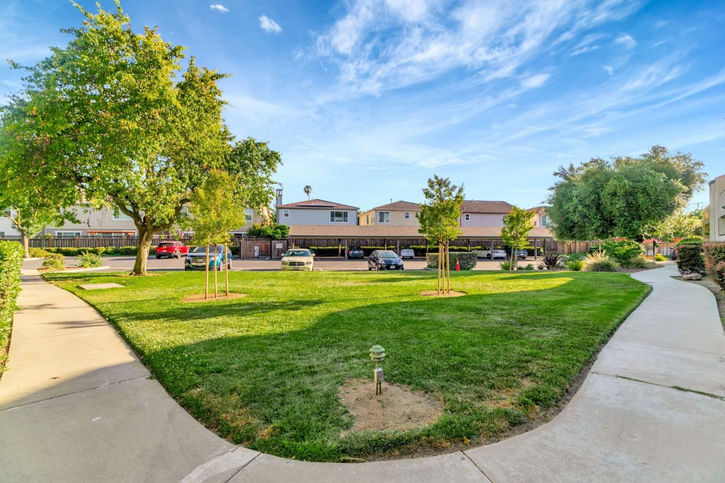 Detail Gallery Image 40 of 41 For 1440 Alma Loop, San Jose,  CA 95125 - 2 Beds | 2 Baths