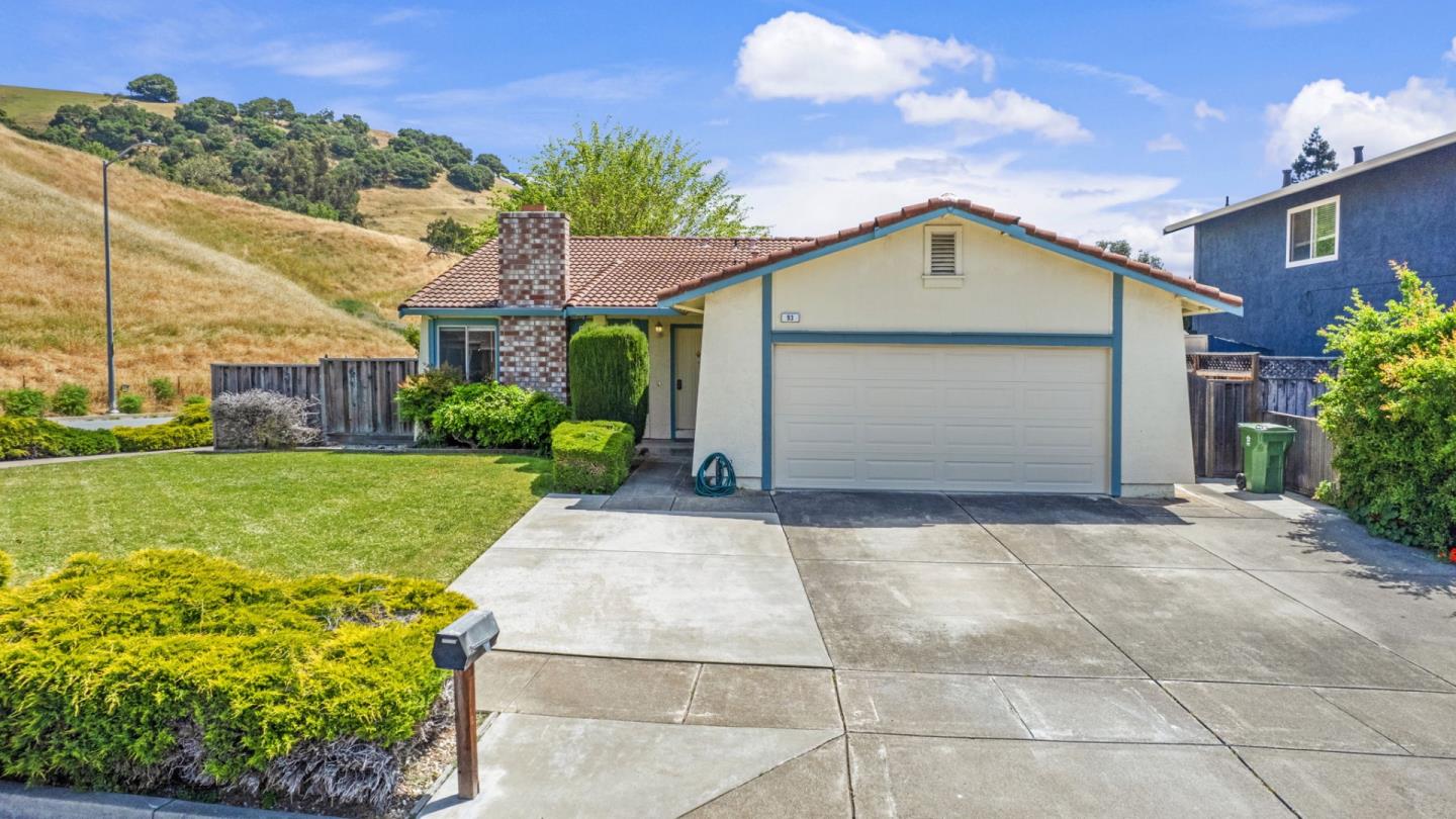 Detail Gallery Image 11 of 25 For 93 Barnes Ln, Fremont,  CA 94536 - 4 Beds | 2 Baths