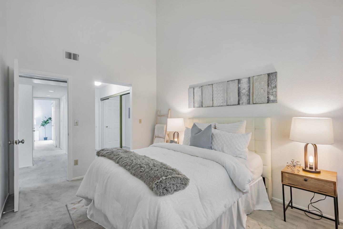 Detail Gallery Image 14 of 36 For 972 Summerplace Dr, San Jose,  CA 95122 - 2 Beds | 2 Baths
