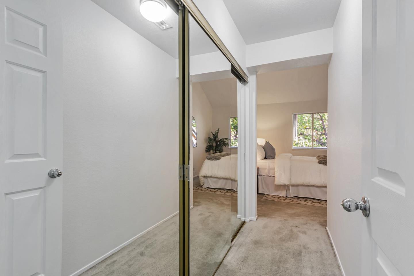 Detail Gallery Image 20 of 36 For 972 Summerplace Dr, San Jose,  CA 95122 - 2 Beds | 2 Baths