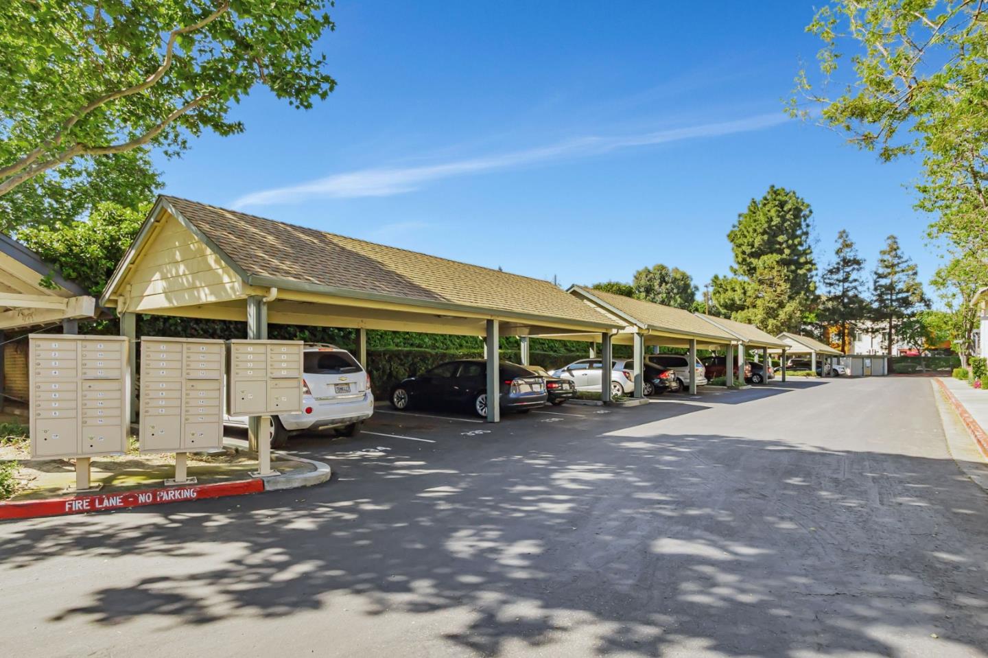 Detail Gallery Image 31 of 36 For 972 Summerplace Dr, San Jose,  CA 95122 - 2 Beds | 2 Baths