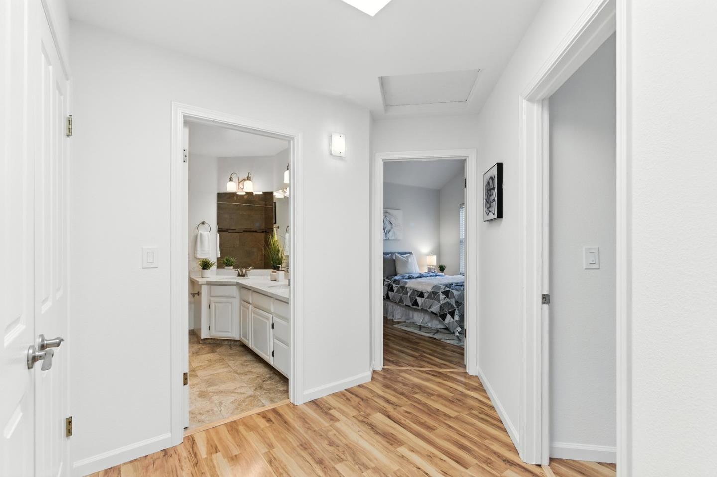 Detail Gallery Image 17 of 26 For 113 E Rincon Ave, Campbell,  CA 95008 - 3 Beds | 2/1 Baths