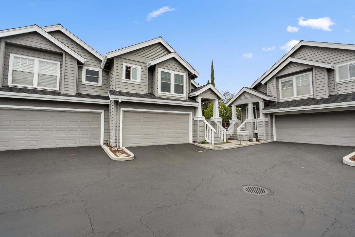 Detail Gallery Image 2 of 26 For 113 E Rincon Ave, Campbell,  CA 95008 - 3 Beds | 2/1 Baths
