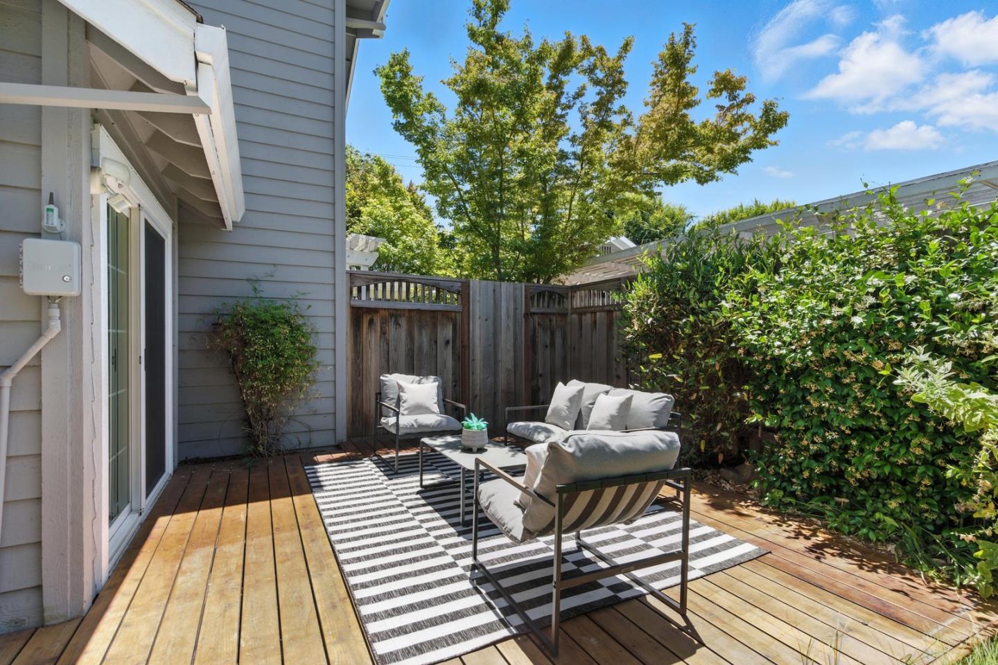 Detail Gallery Image 22 of 26 For 113 E Rincon Ave, Campbell,  CA 95008 - 3 Beds | 2/1 Baths