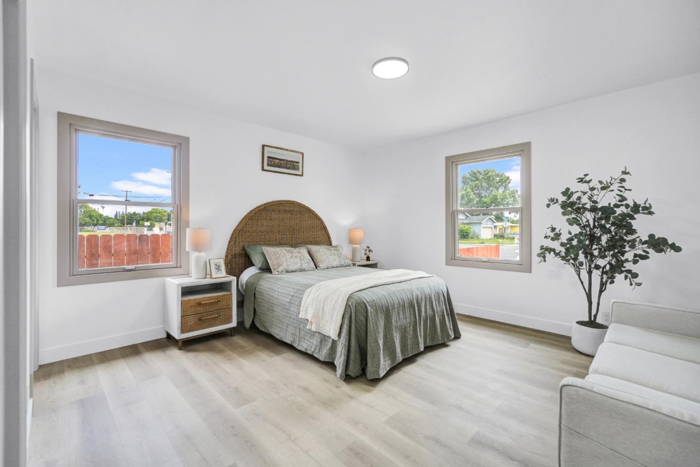 Detail Gallery Image 16 of 30 For 1000 Travis Blvd, Fairfield,  CA 94533 - 3 Beds | 2 Baths