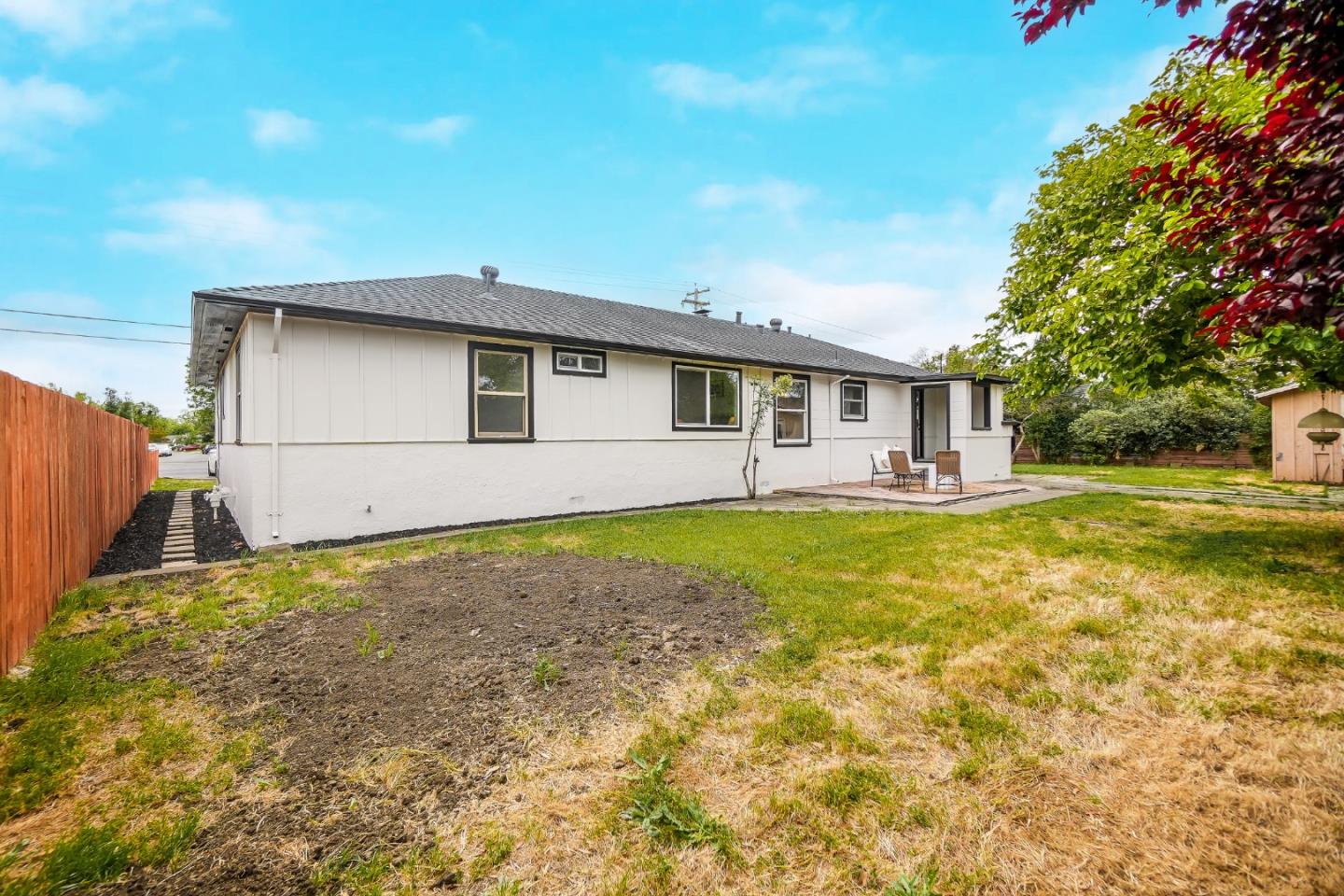 Detail Gallery Image 21 of 30 For 1000 Travis Blvd, Fairfield,  CA 94533 - 3 Beds | 2 Baths