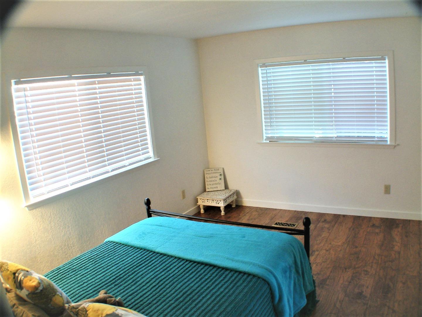 Detail Gallery Image 11 of 28 For 14685 Oka Rd #2,  Los Gatos,  CA 95032 - 2 Beds | 2 Baths
