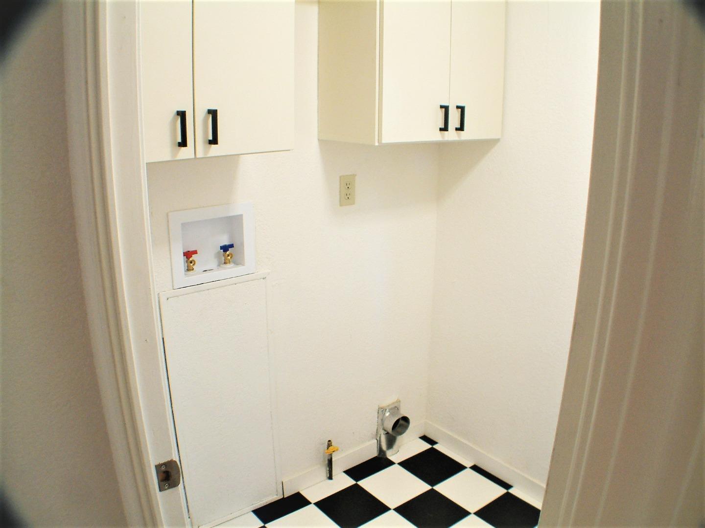 Detail Gallery Image 18 of 28 For 14685 Oka Rd #2,  Los Gatos,  CA 95032 - 2 Beds | 2 Baths