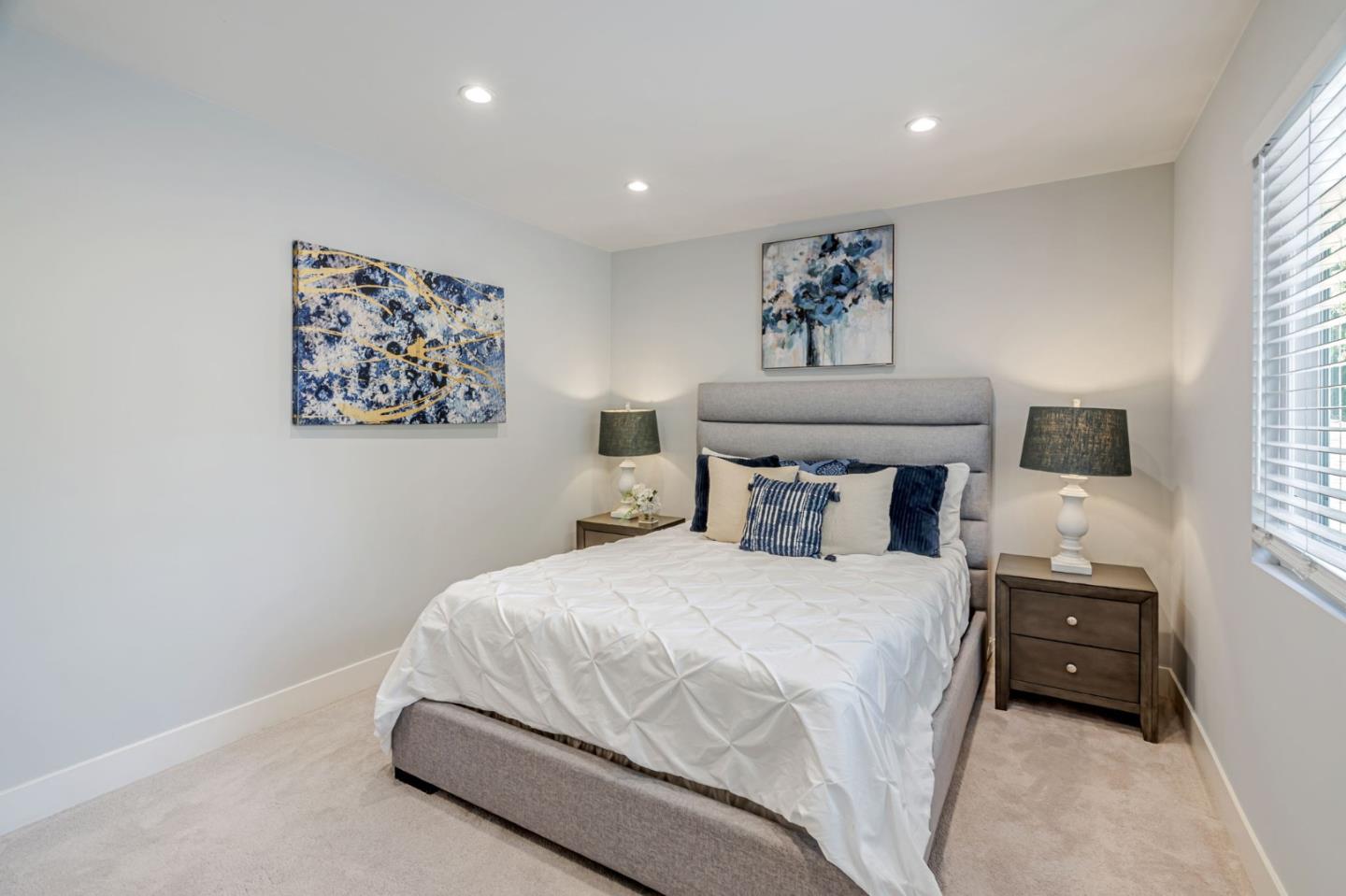 Detail Gallery Image 18 of 31 For 1368 Branham Ln #2,  San Jose,  CA 95118 - 2 Beds | 1 Baths