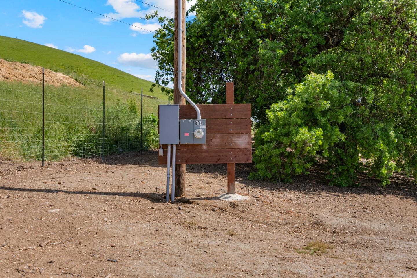 Detail Gallery Image 36 of 67 For 804 Comstock Rd, Hollister,  CA 95023 - 4 Beds | 2 Baths