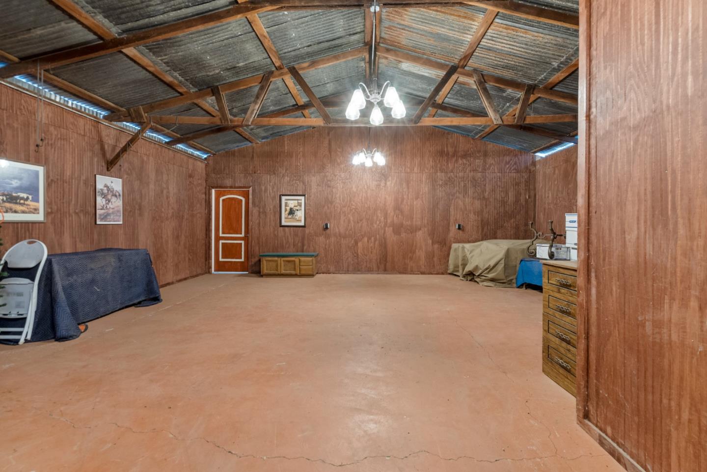 Detail Gallery Image 47 of 67 For 804 Comstock Rd, Hollister,  CA 95023 - 4 Beds | 2 Baths