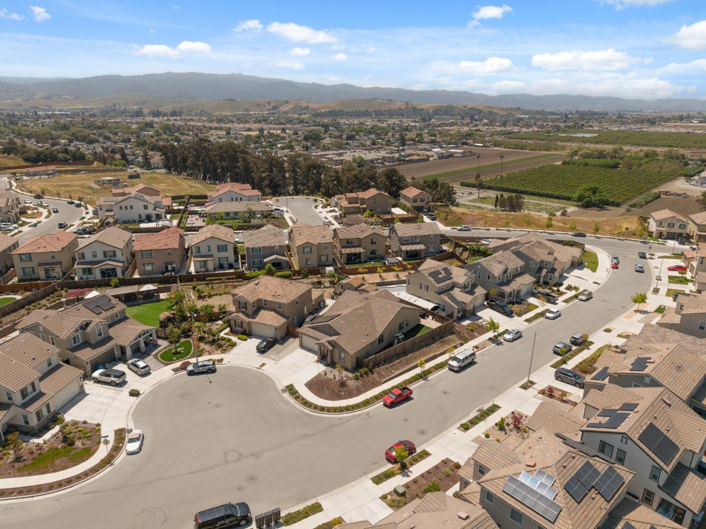 Detail Gallery Image 50 of 50 For 410 Thistle Ct, Hollister,  CA 95023 - 4 Beds | 3 Baths