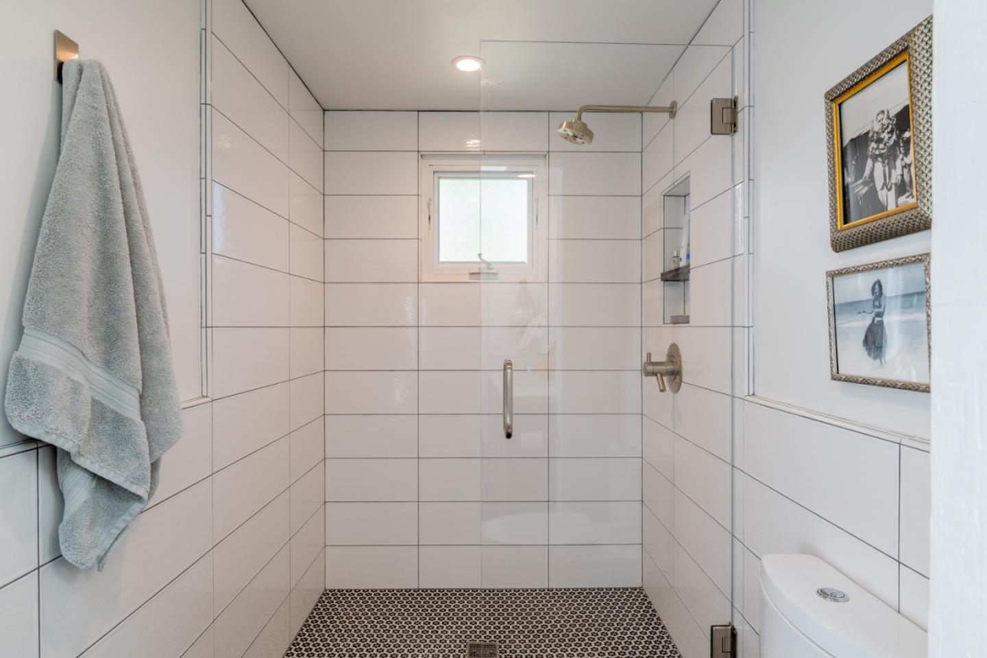 Detail Gallery Image 31 of 55 For 41 Lilac Ln, Carmel Valley,  CA 93924 - 3 Beds | 2/1 Baths