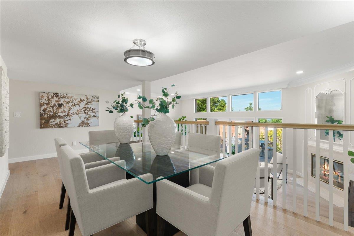 Detail Gallery Image 4 of 41 For 18400 Overlook Rd #63,  Los Gatos,  CA 95030 - 3 Beds | 2 Baths