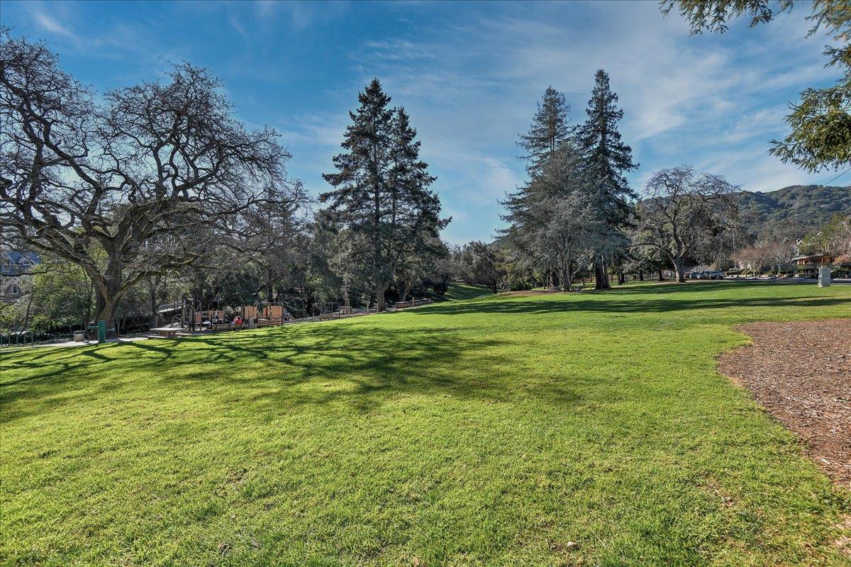 Detail Gallery Image 40 of 41 For 18400 Overlook Rd #63,  Los Gatos,  CA 95030 - 3 Beds | 2 Baths