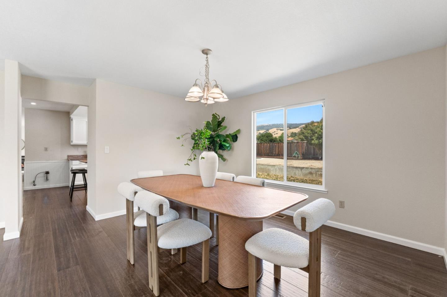 Detail Gallery Image 20 of 68 For 10980 New Ave, Gilroy,  CA 95020 - 5 Beds | 3/1 Baths