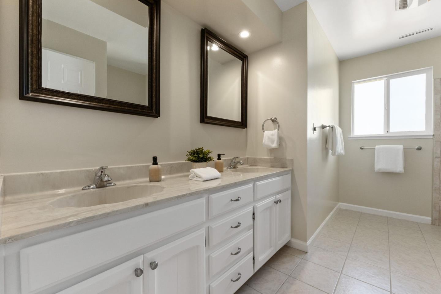 Detail Gallery Image 40 of 68 For 10980 New Ave, Gilroy,  CA 95020 - 5 Beds | 3/1 Baths