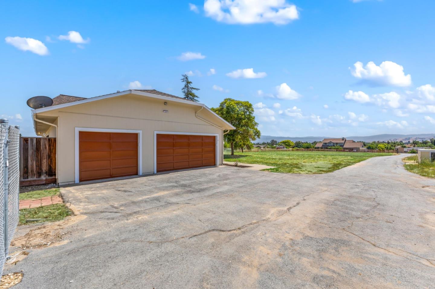 Detail Gallery Image 51 of 68 For 10980 New Ave, Gilroy,  CA 95020 - 5 Beds | 3/1 Baths