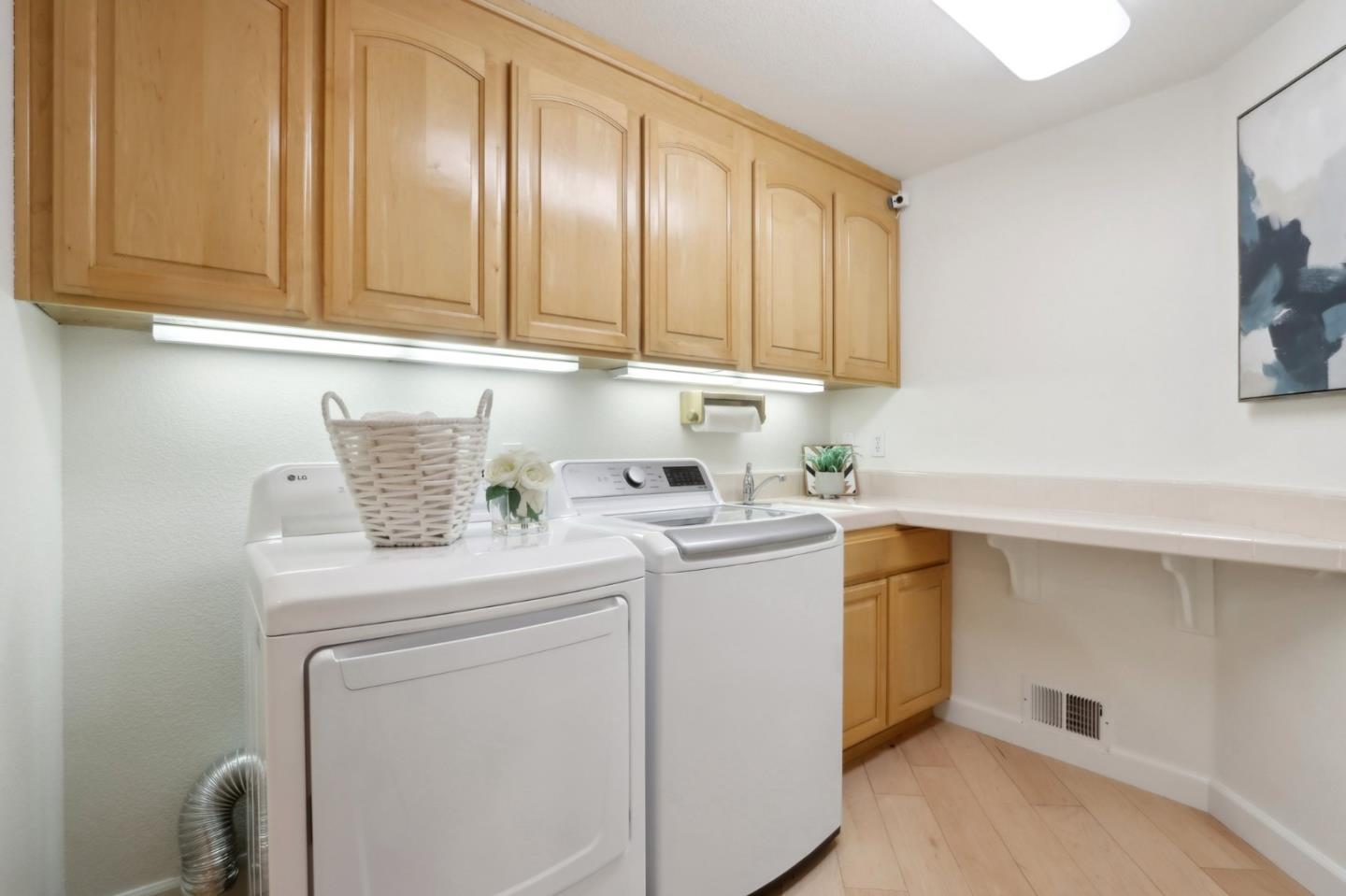 Detail Gallery Image 34 of 81 For 5777 Foligno Way, San Jose,  CA 95138 - 4 Beds | 4/1 Baths