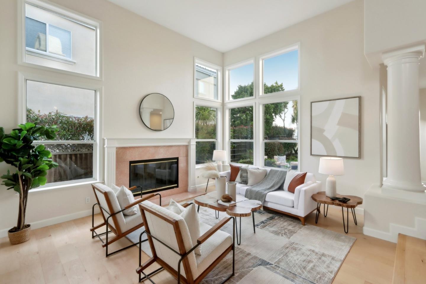 Detail Gallery Image 4 of 81 For 5777 Foligno Way, San Jose,  CA 95138 - 4 Beds | 4/1 Baths