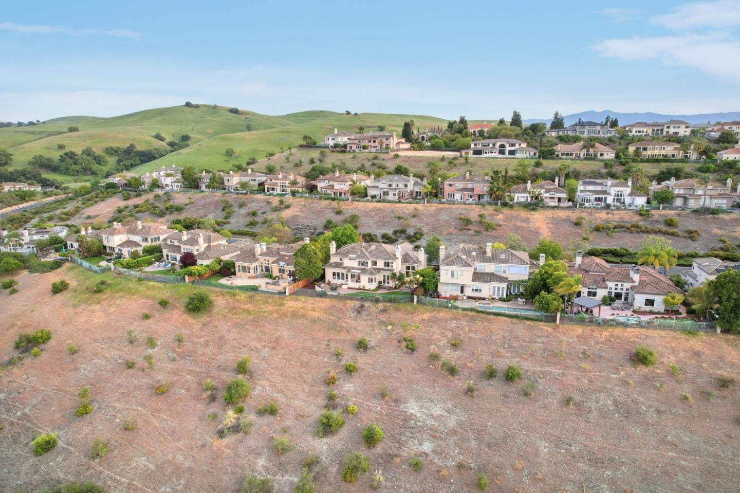 Detail Gallery Image 75 of 81 For 5777 Foligno Way, San Jose,  CA 95138 - 4 Beds | 4/1 Baths