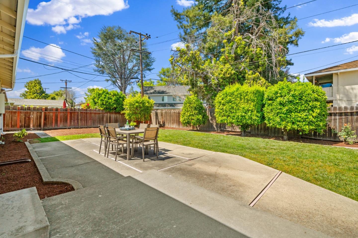Detail Gallery Image 28 of 39 For 1105 W Mc Kinley Ave, Sunnyvale,  CA 94086 - 3 Beds | 1/1 Baths