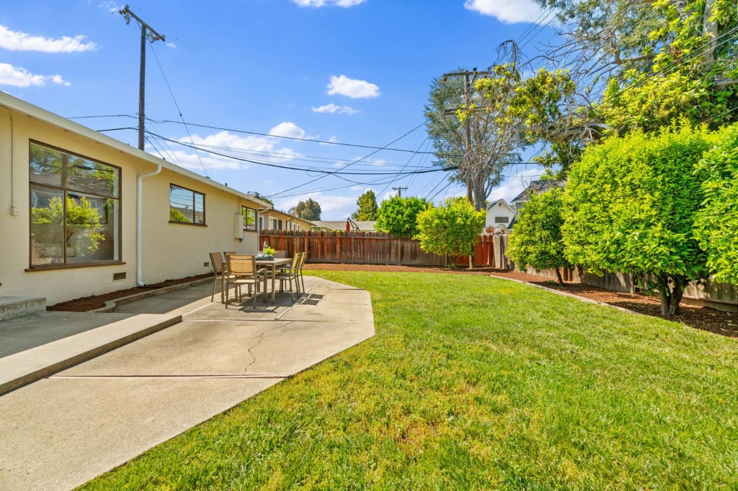 Detail Gallery Image 34 of 39 For 1105 W Mc Kinley Ave, Sunnyvale,  CA 94086 - 3 Beds | 1/1 Baths
