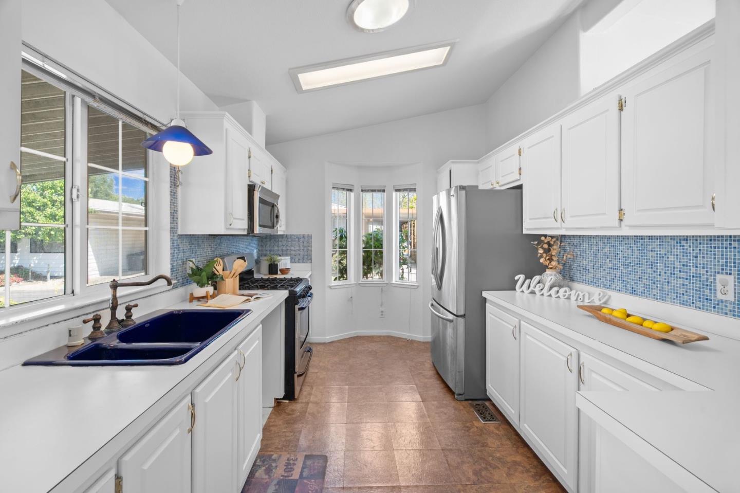Detail Gallery Image 14 of 40 For 1220 Tasman Dr #168,  Sunnyvale,  CA 94089 - 3 Beds | 2 Baths