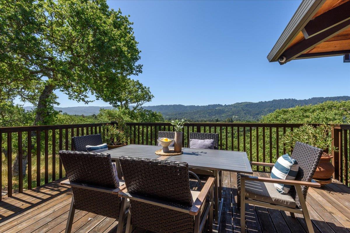 Detail Gallery Image 6 of 35 For 909 Westridge Dr, Portola Valley,  CA 94028 - 5 Beds | 3/1 Baths