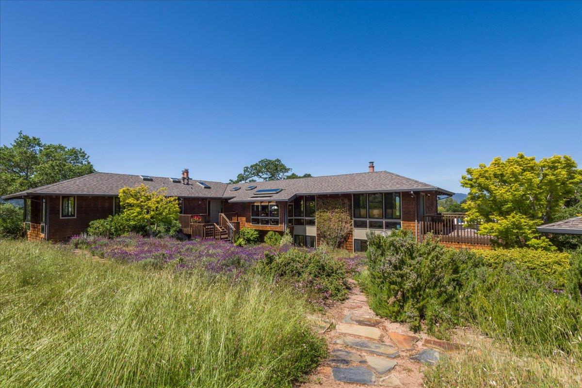 Detail Gallery Image 7 of 35 For 909 Westridge Dr, Portola Valley,  CA 94028 - 5 Beds | 3/1 Baths