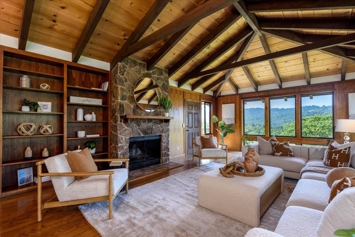 Detail Gallery Image 9 of 35 For 909 Westridge Dr, Portola Valley,  CA 94028 - 5 Beds | 3/1 Baths