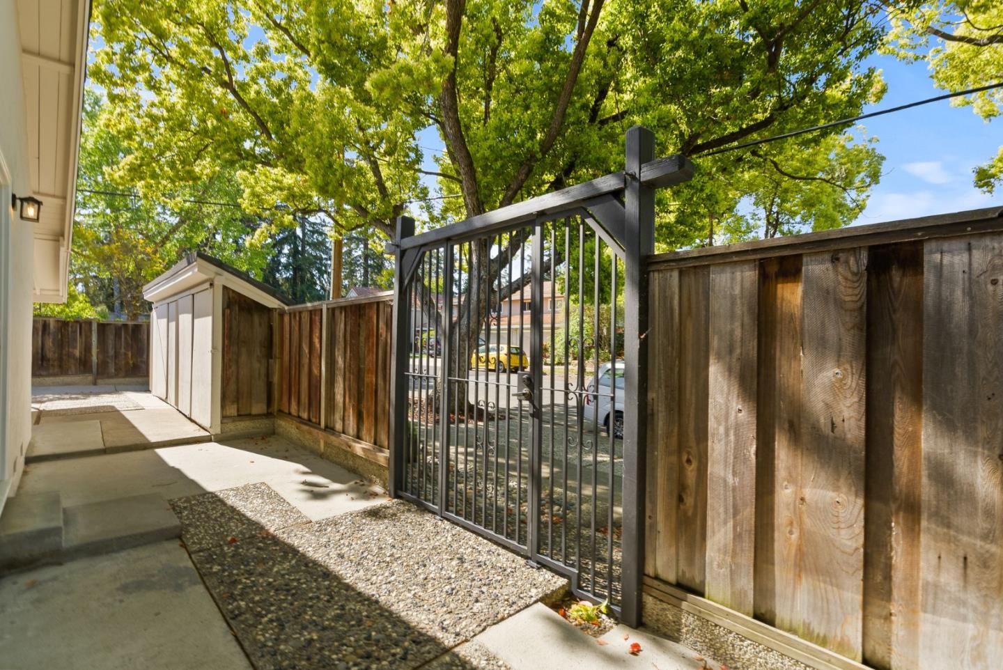 Detail Gallery Image 42 of 54 For 1175 Ravenscourt Ave, San Jose,  CA 95128 - 4 Beds | 2 Baths
