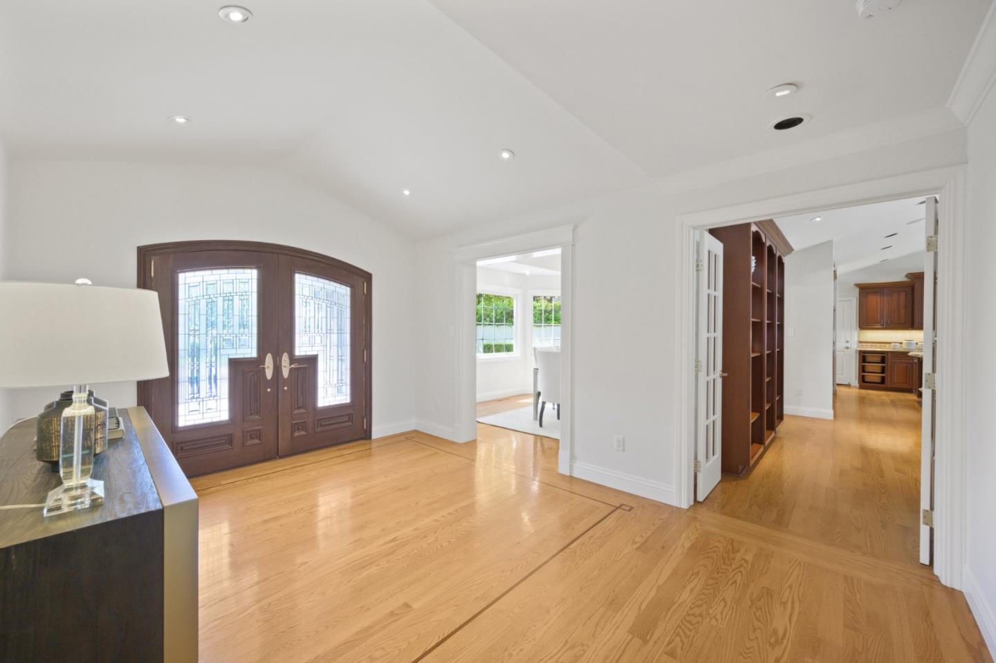 Detail Gallery Image 10 of 37 For 13165 Ten Oak Ct, Saratoga,  CA 95070 - 4 Beds | 2/1 Baths
