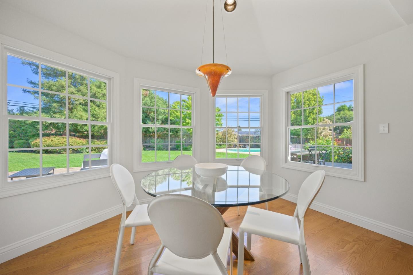Detail Gallery Image 15 of 37 For 13165 Ten Oak Ct, Saratoga,  CA 95070 - 4 Beds | 2/1 Baths