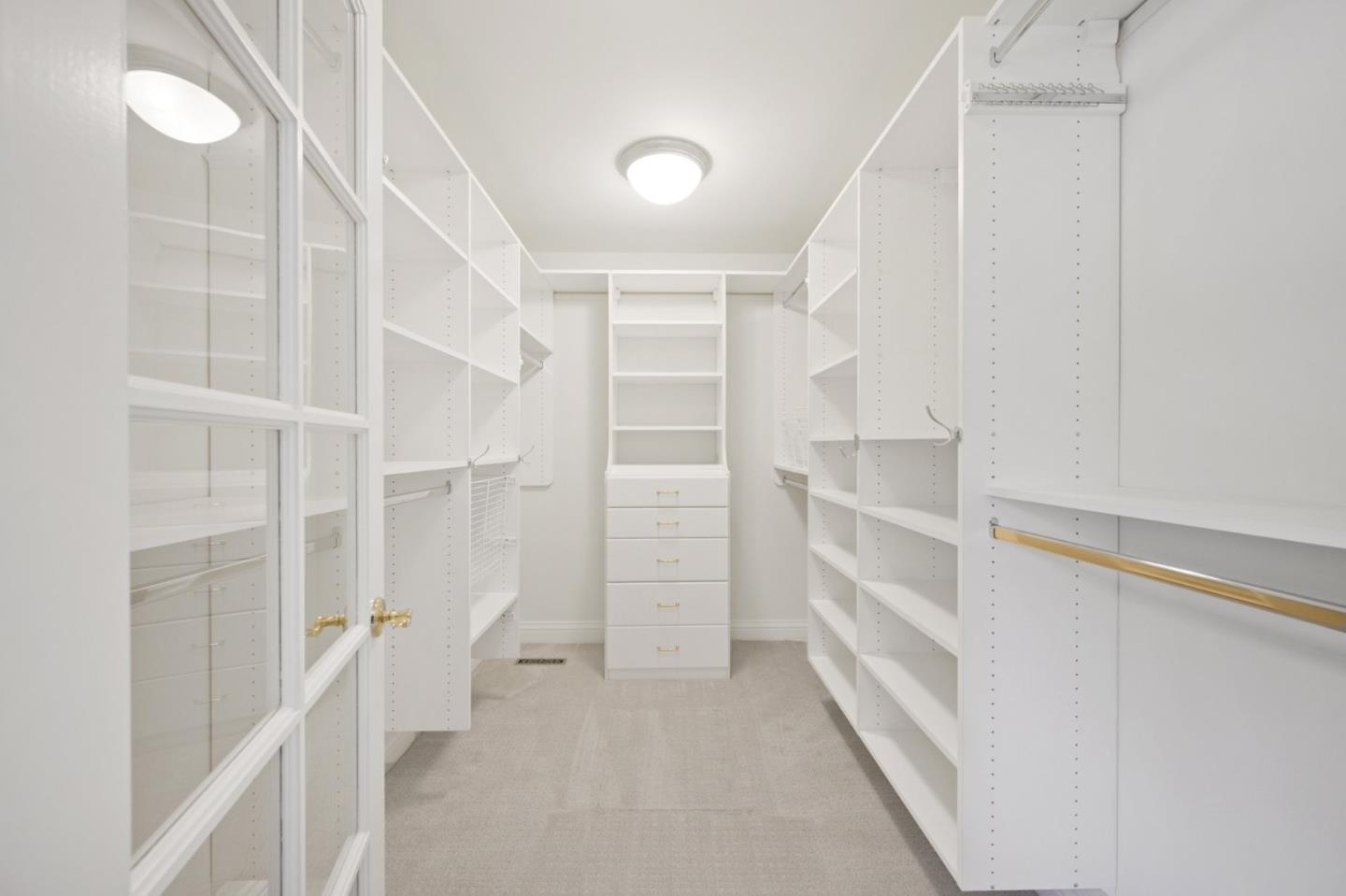 Detail Gallery Image 26 of 37 For 13165 Ten Oak Ct, Saratoga,  CA 95070 - 4 Beds | 2/1 Baths