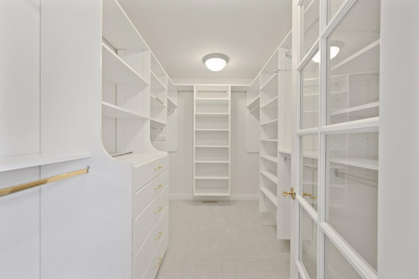 Detail Gallery Image 28 of 37 For 13165 Ten Oak Ct, Saratoga,  CA 95070 - 4 Beds | 2/1 Baths