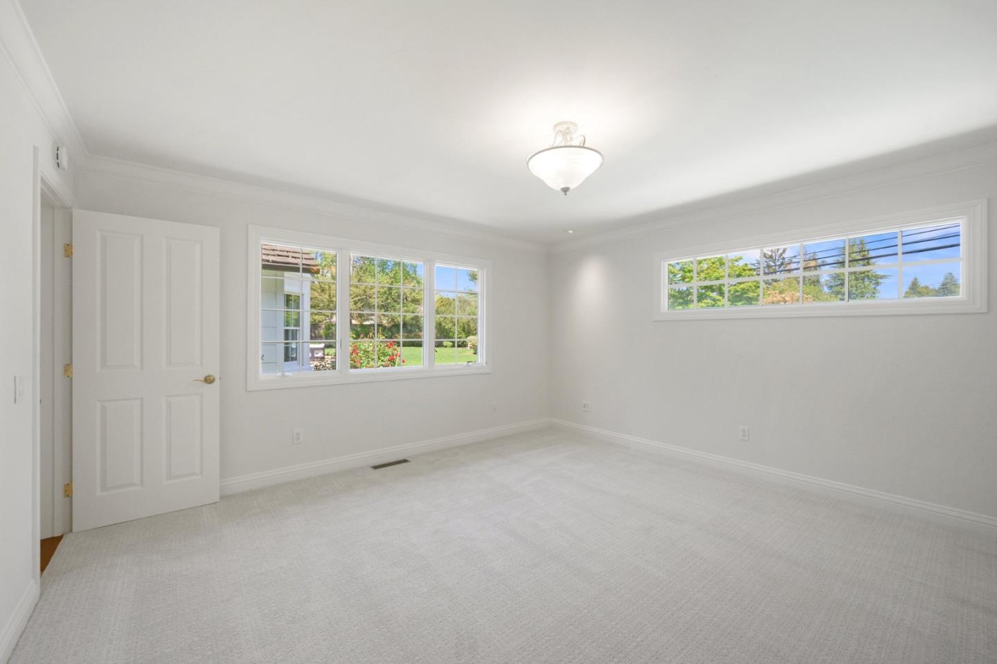 Detail Gallery Image 32 of 37 For 13165 Ten Oak Ct, Saratoga,  CA 95070 - 4 Beds | 2/1 Baths