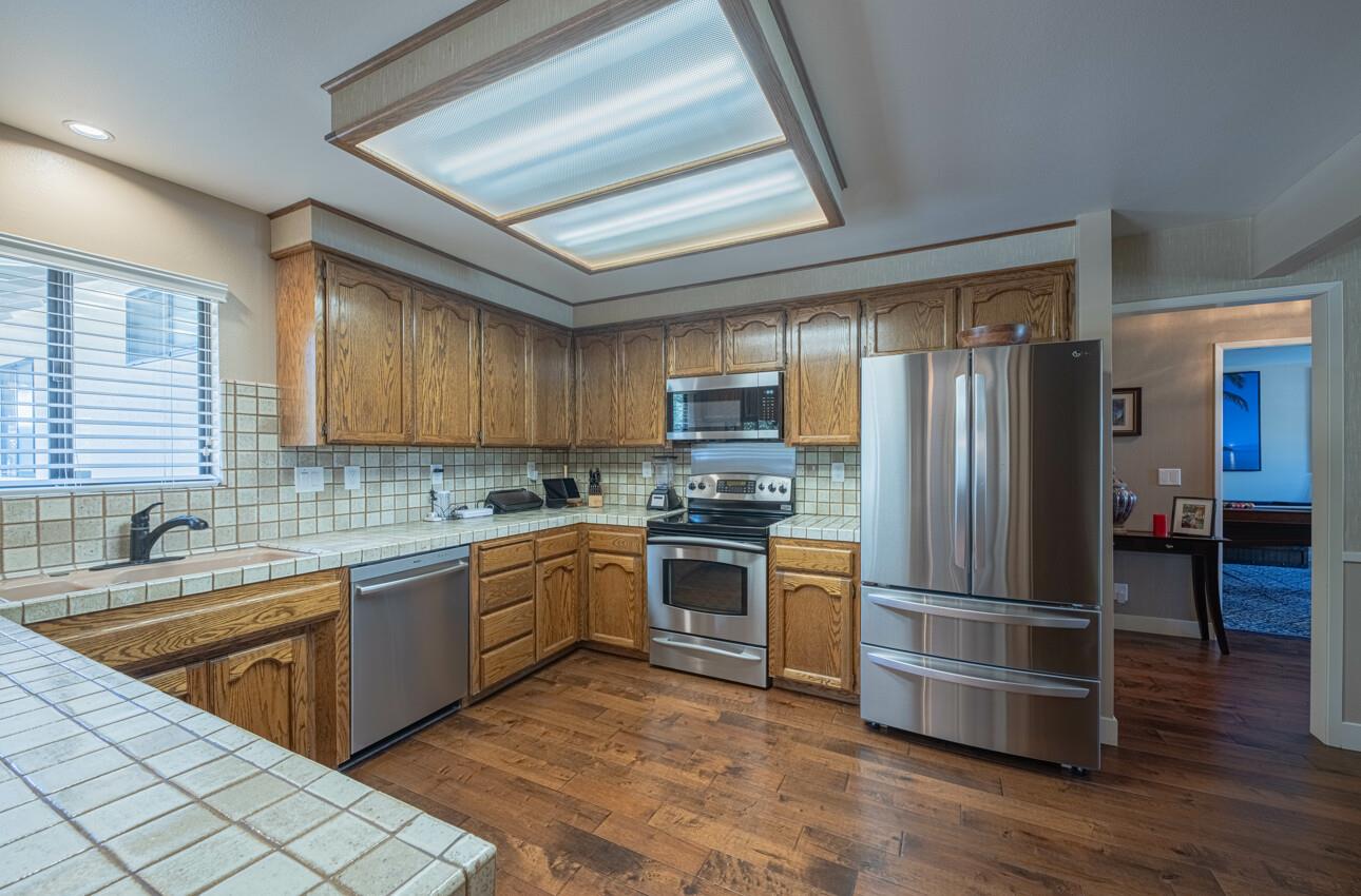 Detail Gallery Image 18 of 40 For 1168 Loyola Dr, Salinas,  CA 93901 - 3 Beds | 2 Baths