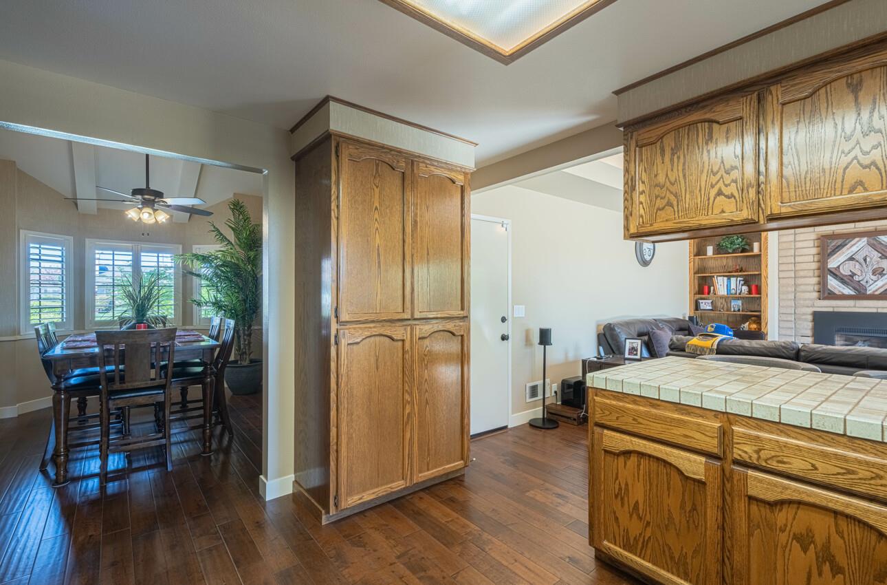 Detail Gallery Image 19 of 40 For 1168 Loyola Dr, Salinas,  CA 93901 - 3 Beds | 2 Baths